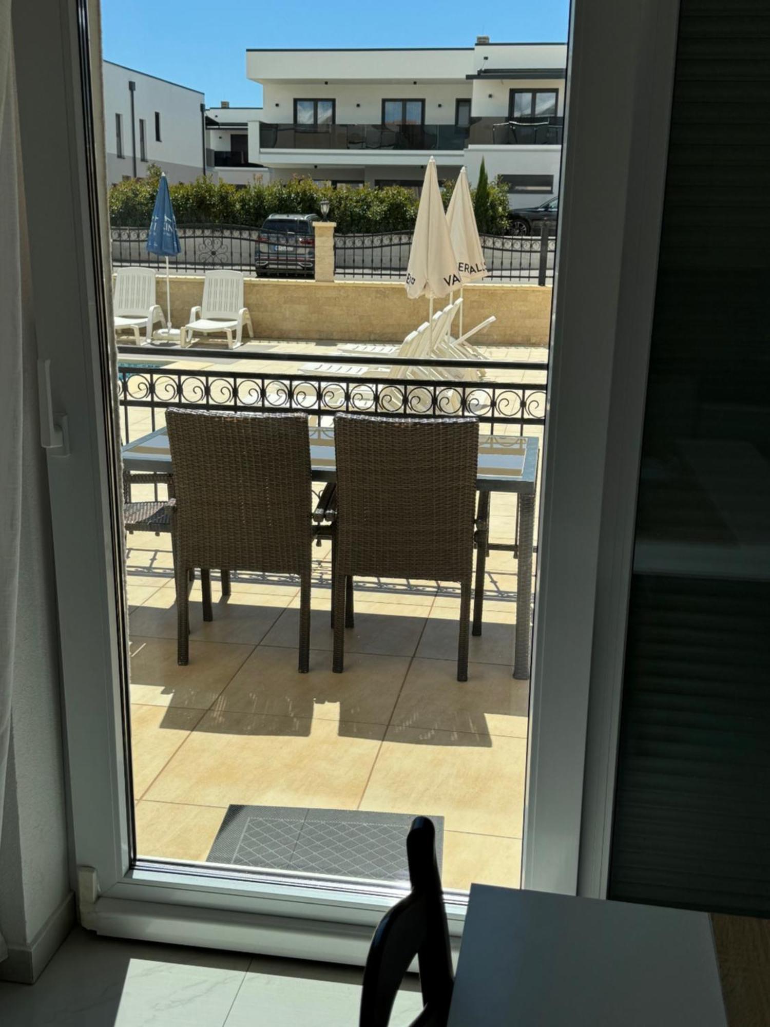 Funtana Appartements an der 1 Reihe vom Meer Exterior foto