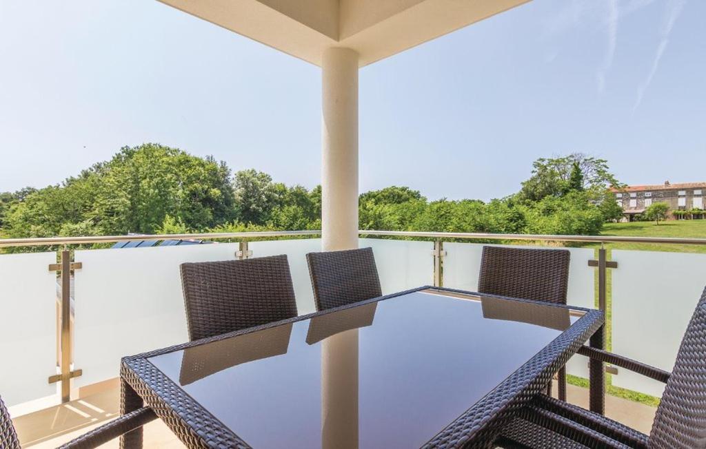 Funtana Appartements an der 1 Reihe vom Meer Exterior foto